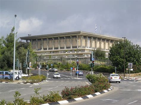 The New Israeli Government’s ‘Constitutional Law Reforms’: Why .